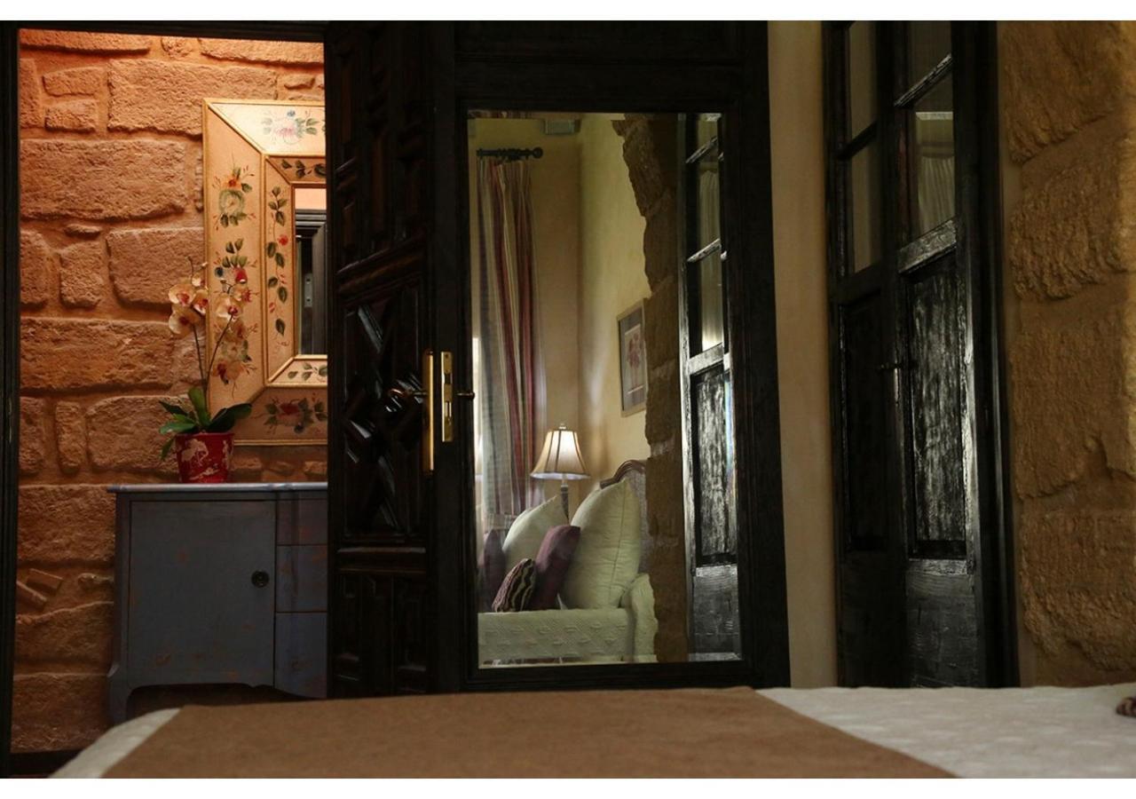 La Casona De Calderon Gastronomic & Boutique Hotel Osuna Bagian luar foto