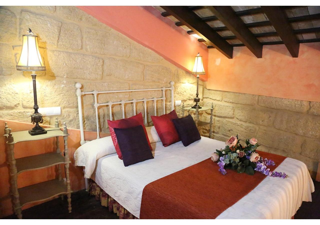 La Casona De Calderon Gastronomic & Boutique Hotel Osuna Bagian luar foto