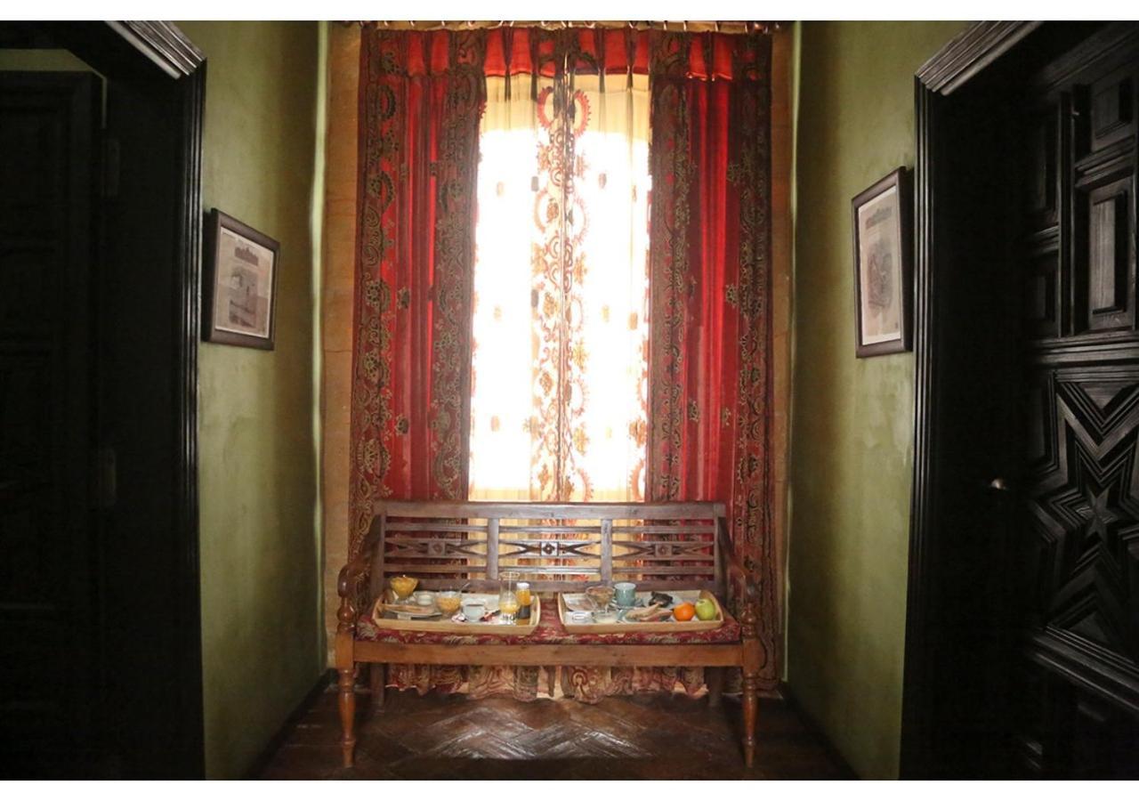 La Casona De Calderon Gastronomic & Boutique Hotel Osuna Bagian luar foto