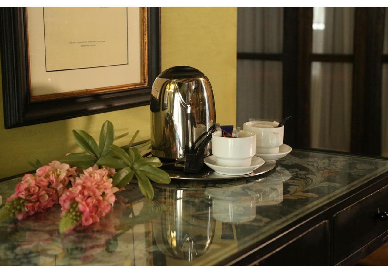 La Casona De Calderon Gastronomic & Boutique Hotel Osuna Bagian luar foto