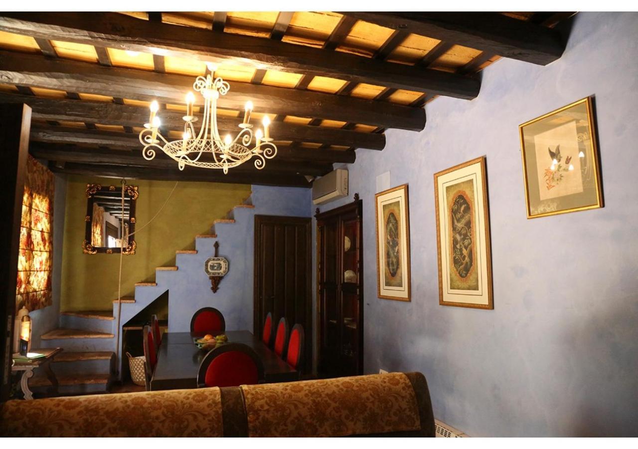 La Casona De Calderon Gastronomic & Boutique Hotel Osuna Bagian luar foto